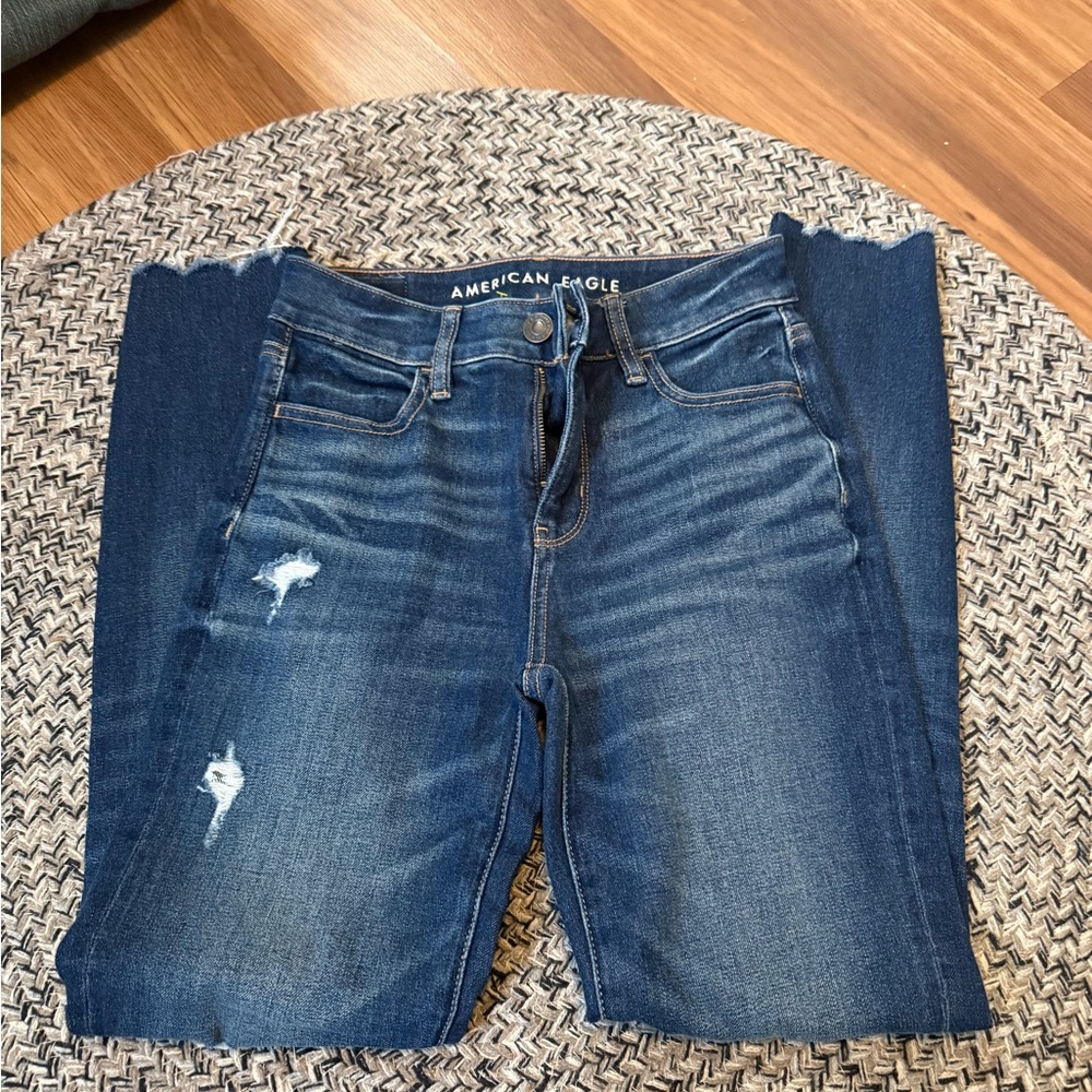 American Eagle Outfitters Women's Blue Distressed Skinny Jeans